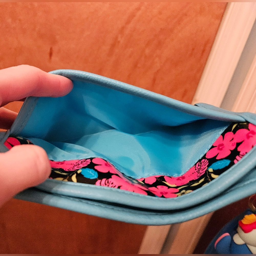 Disney Stitch Cosmetic Bag +  Bagcharm/Keychain - Picture 9 of 16